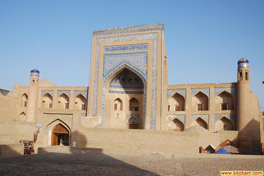 MADRASAI OLLOHQULIKhON